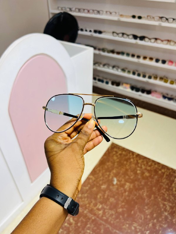 GLASSES 767 (MALE & FEMALE UV PROTECTION SUNSHADES )