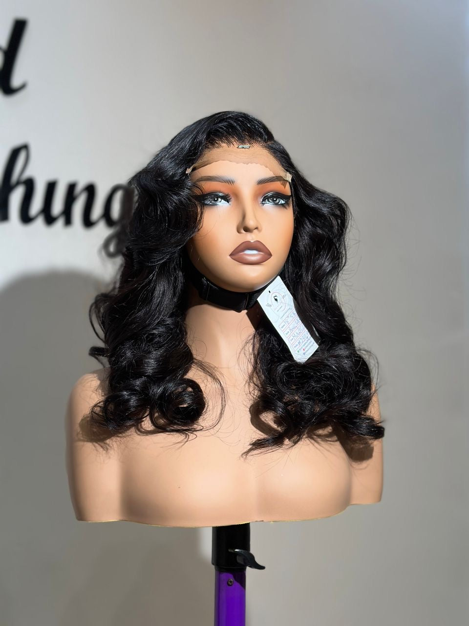 18 INCHES 5 BY 5 WAVY WIG(PREORDER MWU/18/NC)