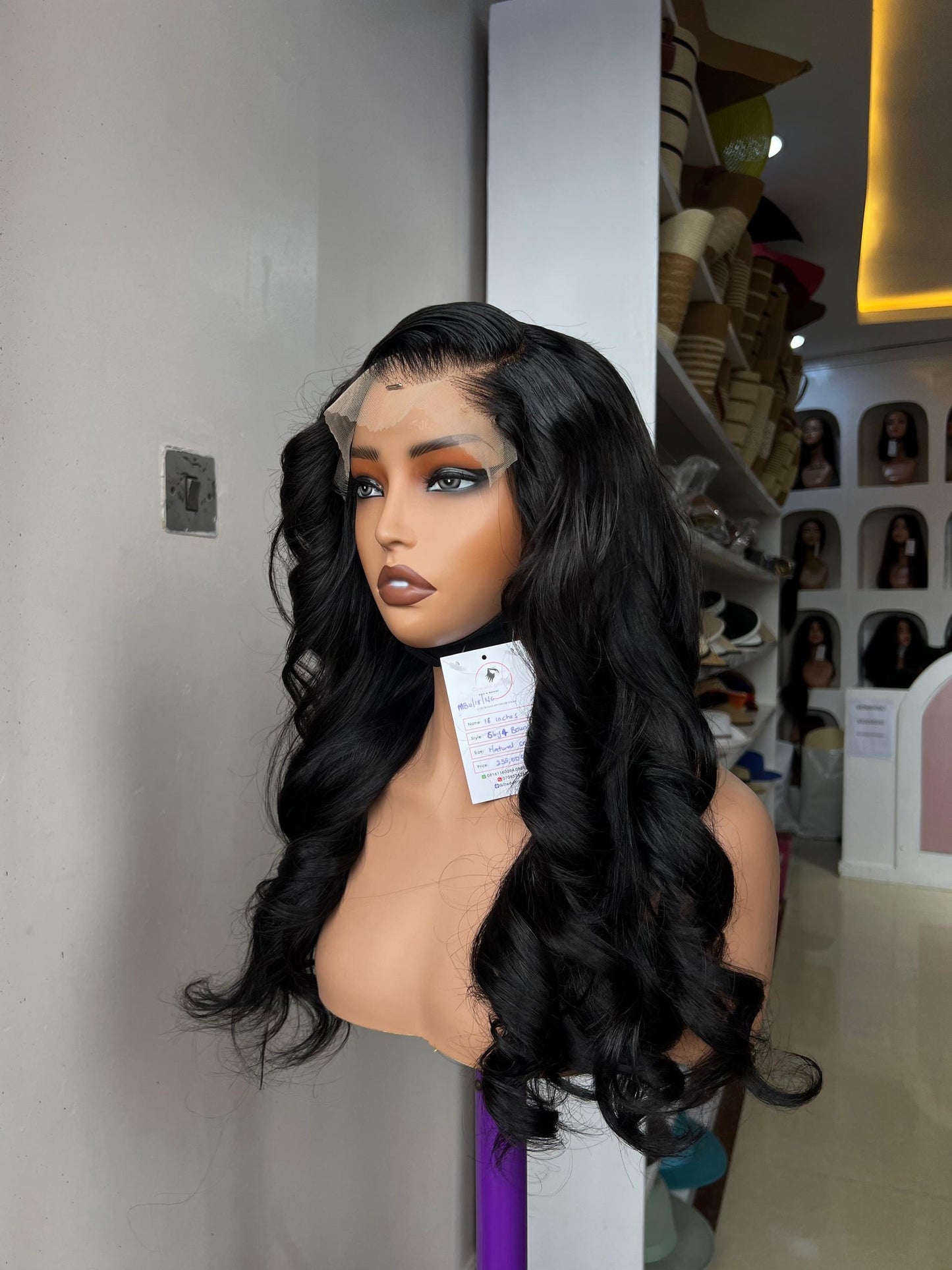 18 INCHES 6 BY 4 CLOSURE WAVY WIG(MWU/18/NC AVAILABLE)