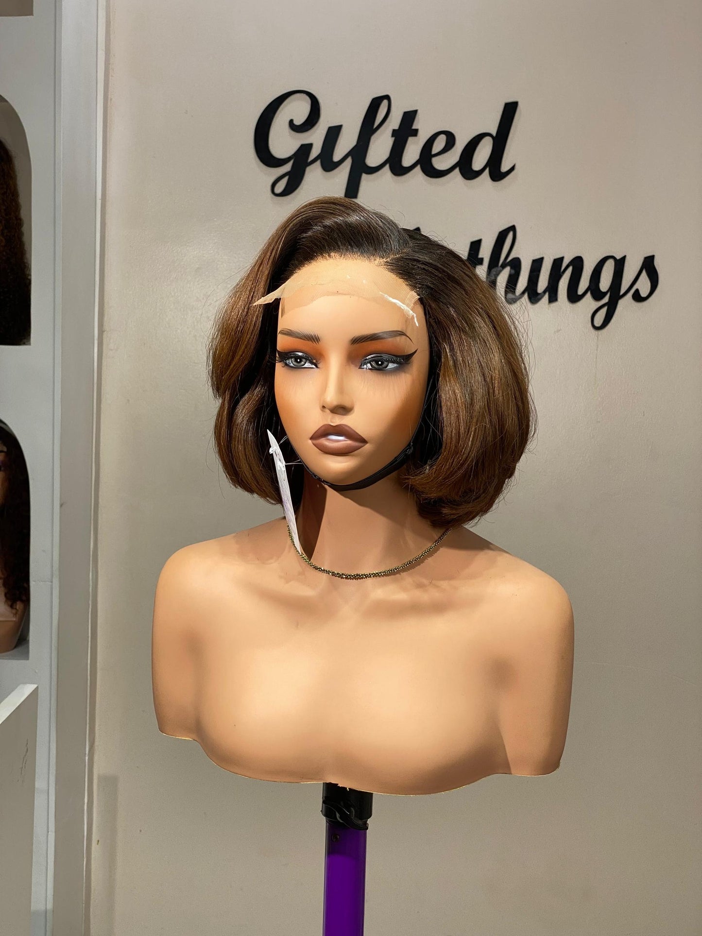 10 INCHES 5 BY 5 HD LACE SINGLE DONOR LAYERED BONE STRAIGHT WIG
