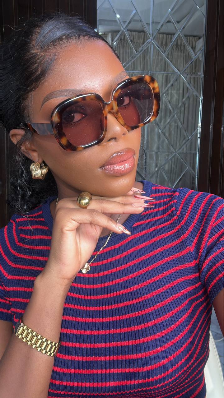 GLASSES 560(UV PROTECTION SUNSHADES)