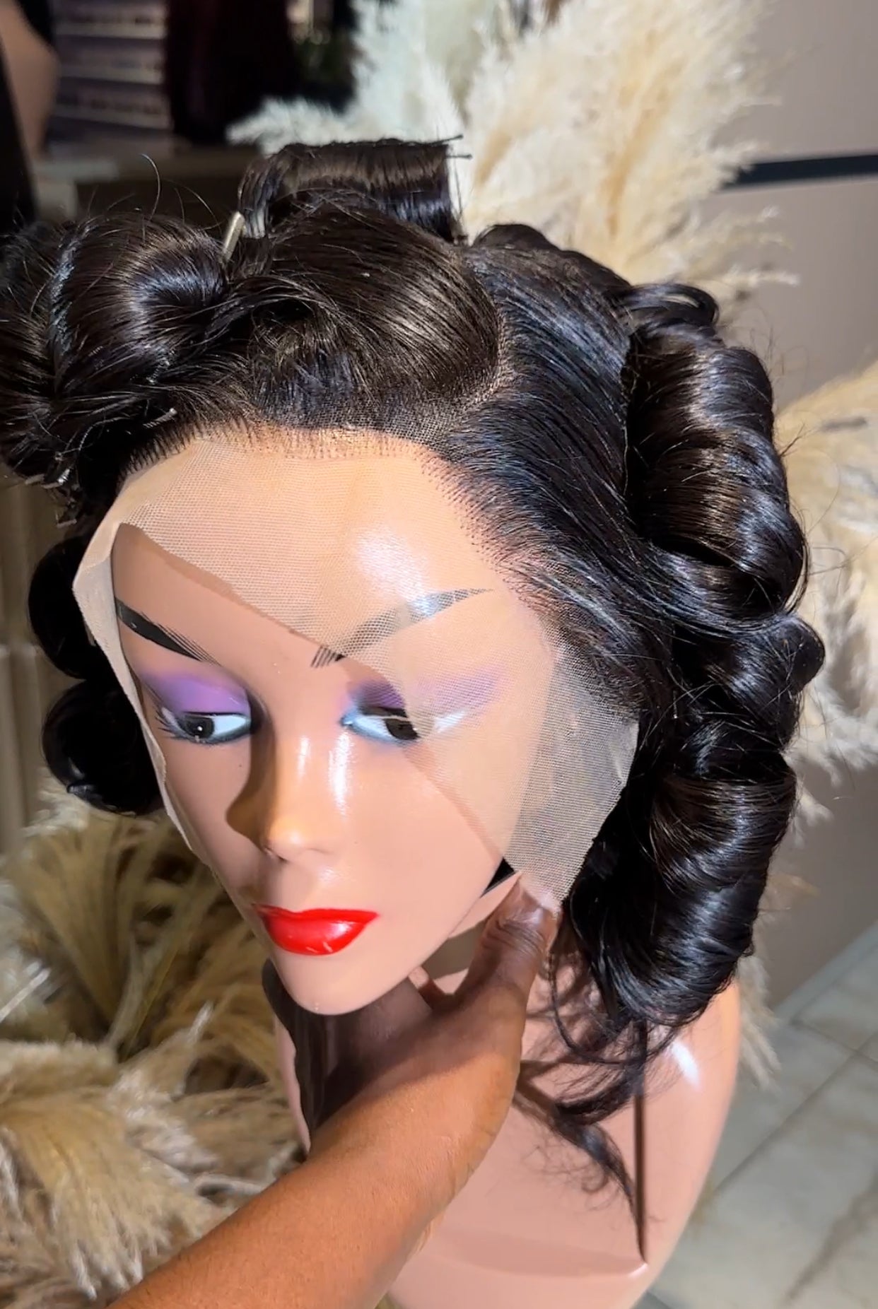 16 INCHES 13 BY 6 FRONTAL MULTIPLE DONOR WAVY WIG (026-GG AVAILABLE)