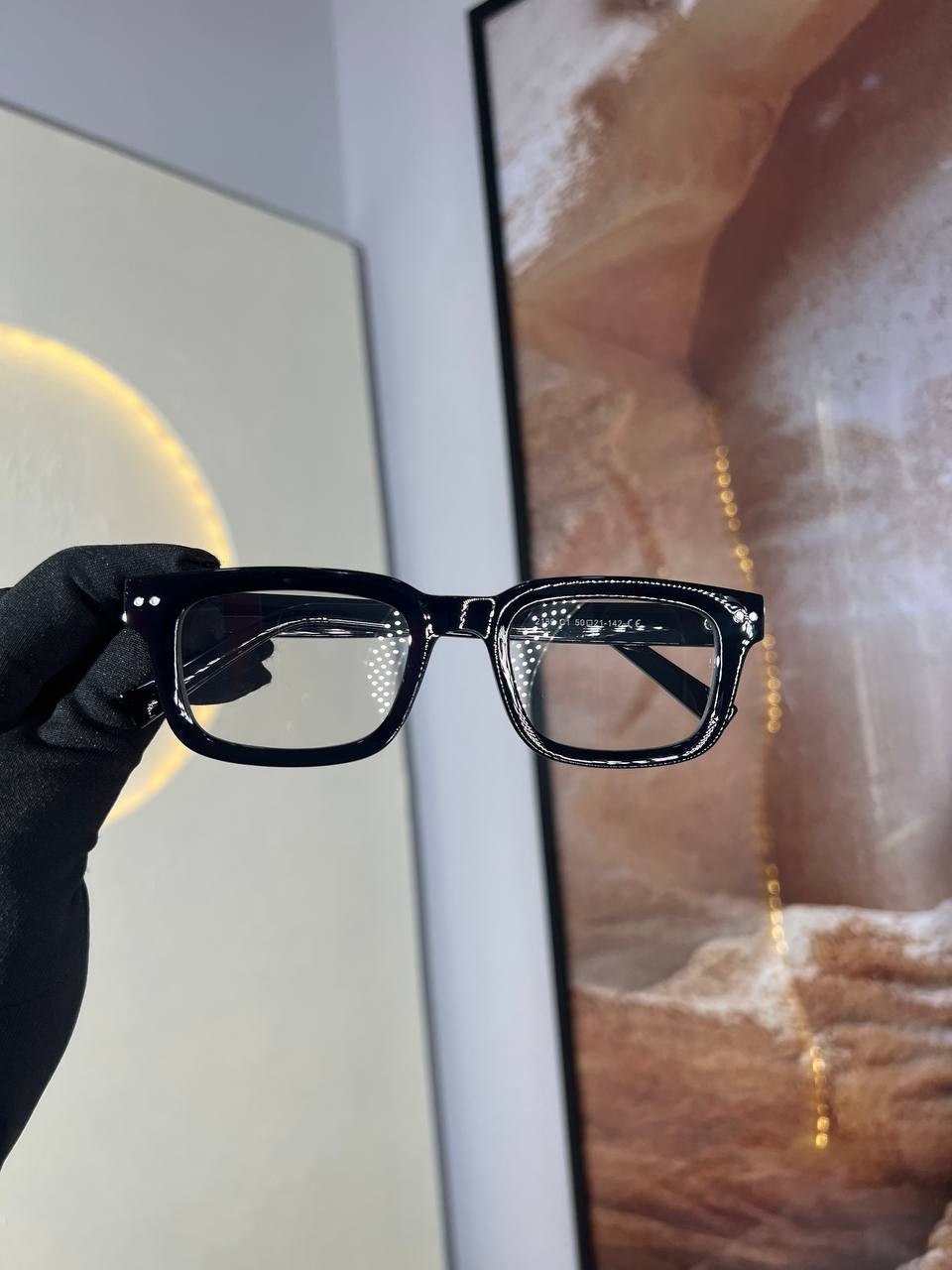 GLASS 657(CLEAR LENS, PRESCRIPTION FRAMES PHOTOCHROMIC GLASSES)