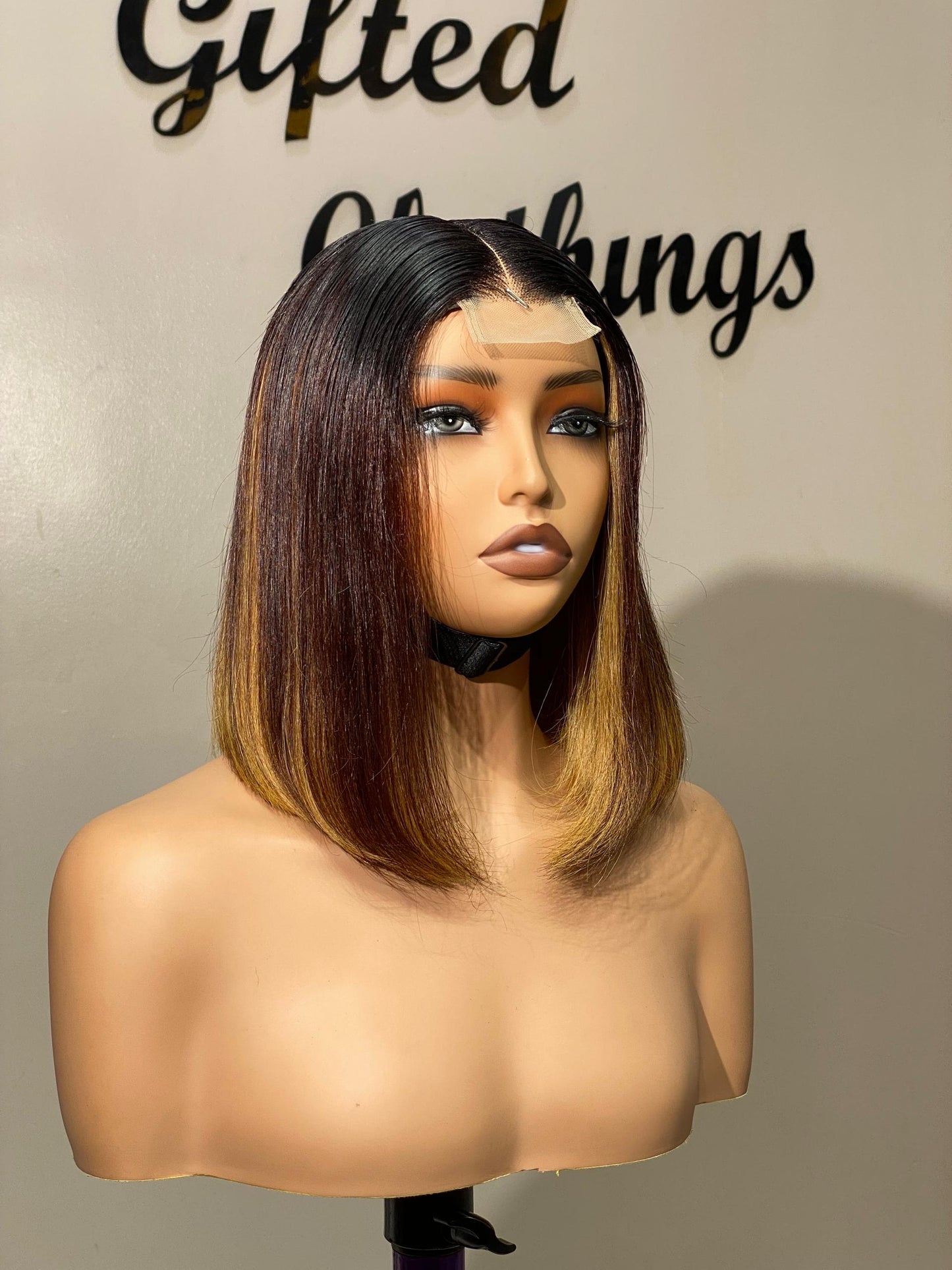 12 INCHES 2 BY 6 BONE STRAIGHT WIG(AVAILABLE MBS/12/O)