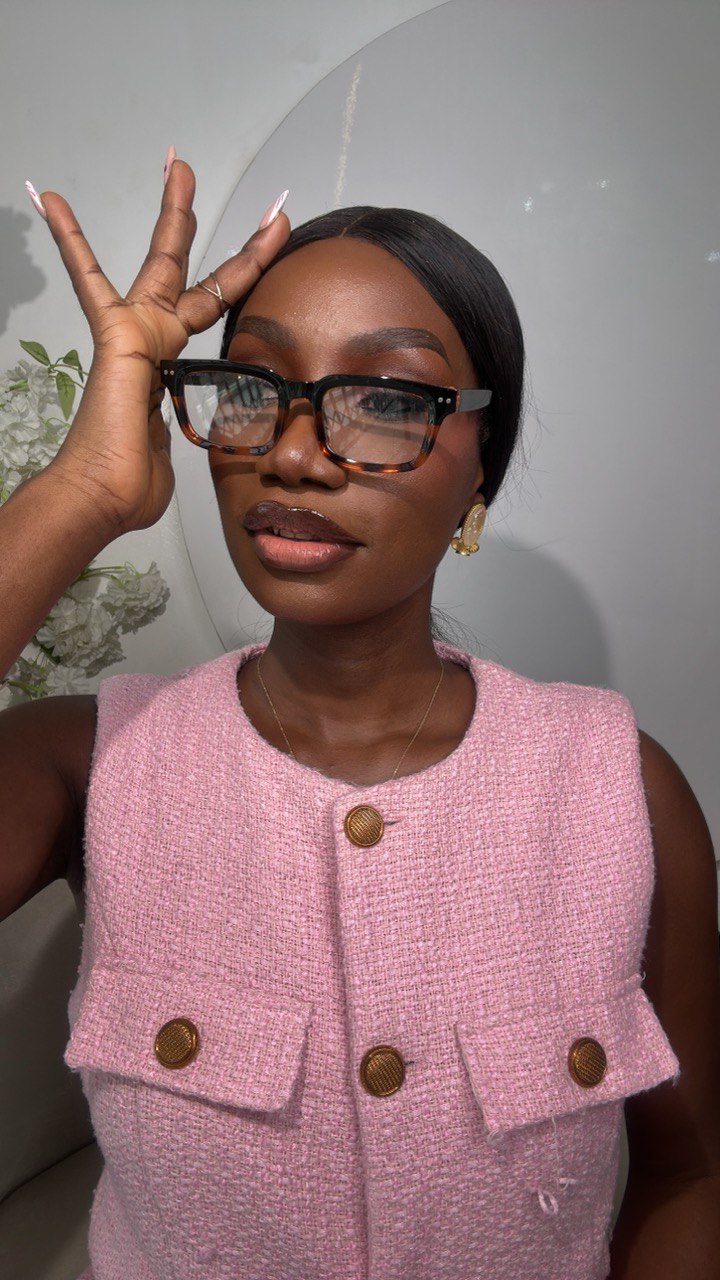 GLASS 657(CLEAR LENS, PRESCRIPTION FRAMES,BLUE CUT  PHOTOCHROMIC GLASSES)