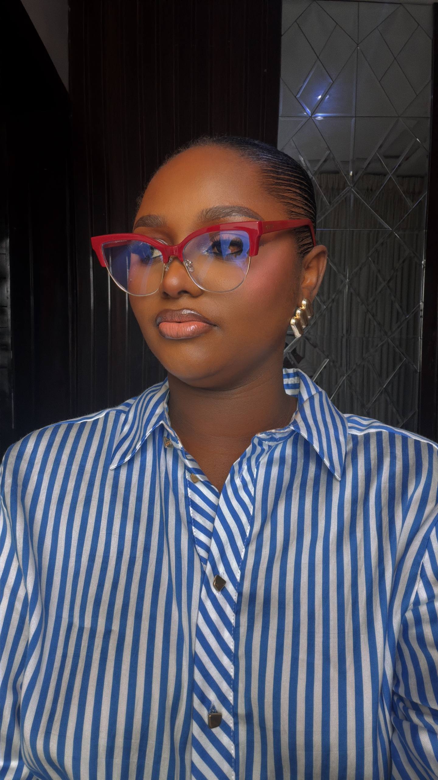Glasses 899 - Photochromic and anti blue light lens , spring hinge handle , very strong for prescription and fashion