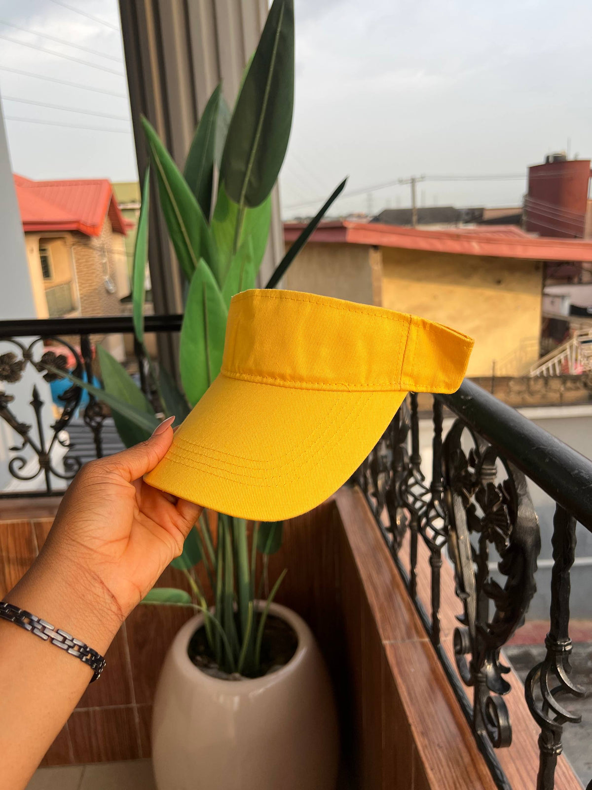 PLAIN HALF FACE CAP