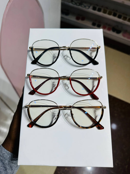 GLASSES 835 (BLUE LIGHT BLOCKING AND PHOTOCHROMIC GLASSES)