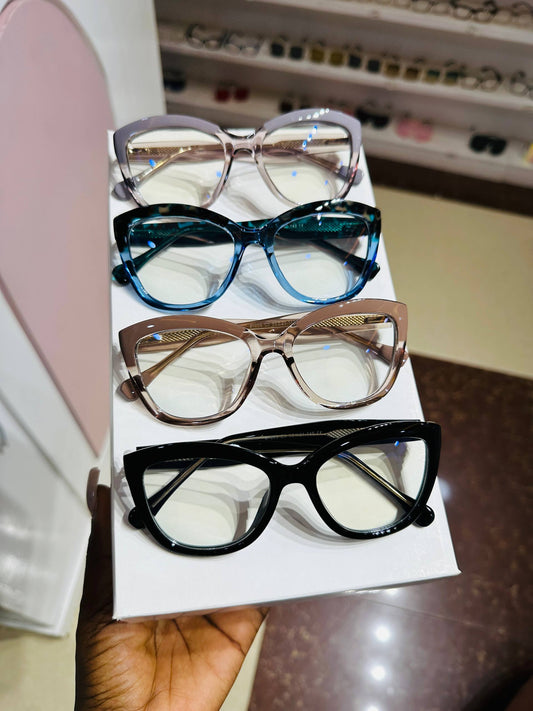 GLASS 841 (BLUE LIGHT BLOCKING AND PHOTOCHROMIC GLASSES)