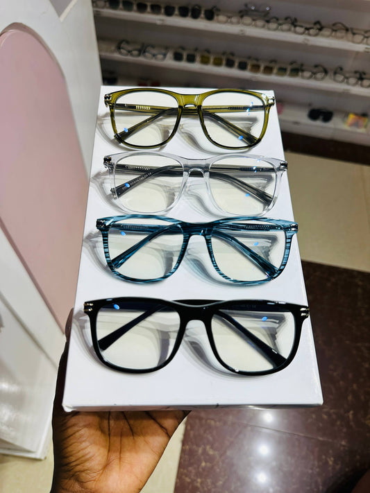 GLASS 845 (BLUE LIGHT BLOCKING AND PHOTOCHROMIC GLASSES)