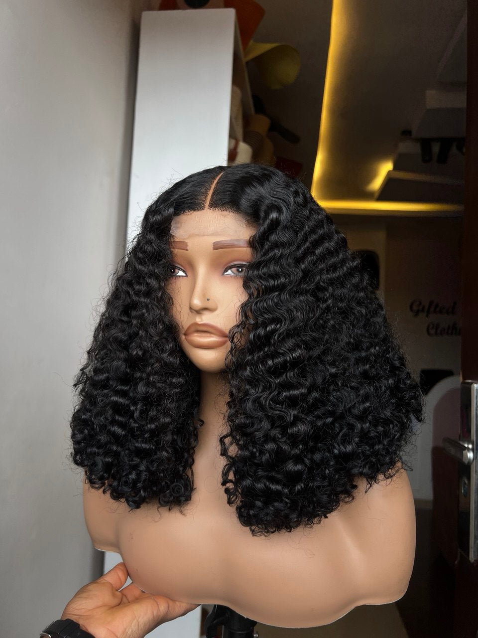 16 INCHES SDD PIXIE VENTILATED 2 BY 6 CLOSURE WIG (AVAILABLE 145-GG)