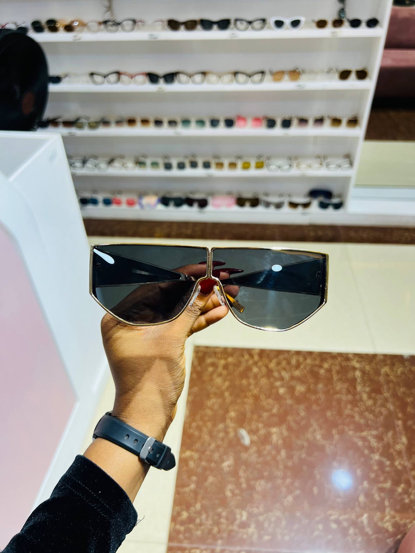 GLASSES 743 (UV PROTECTION SUNSHADES)