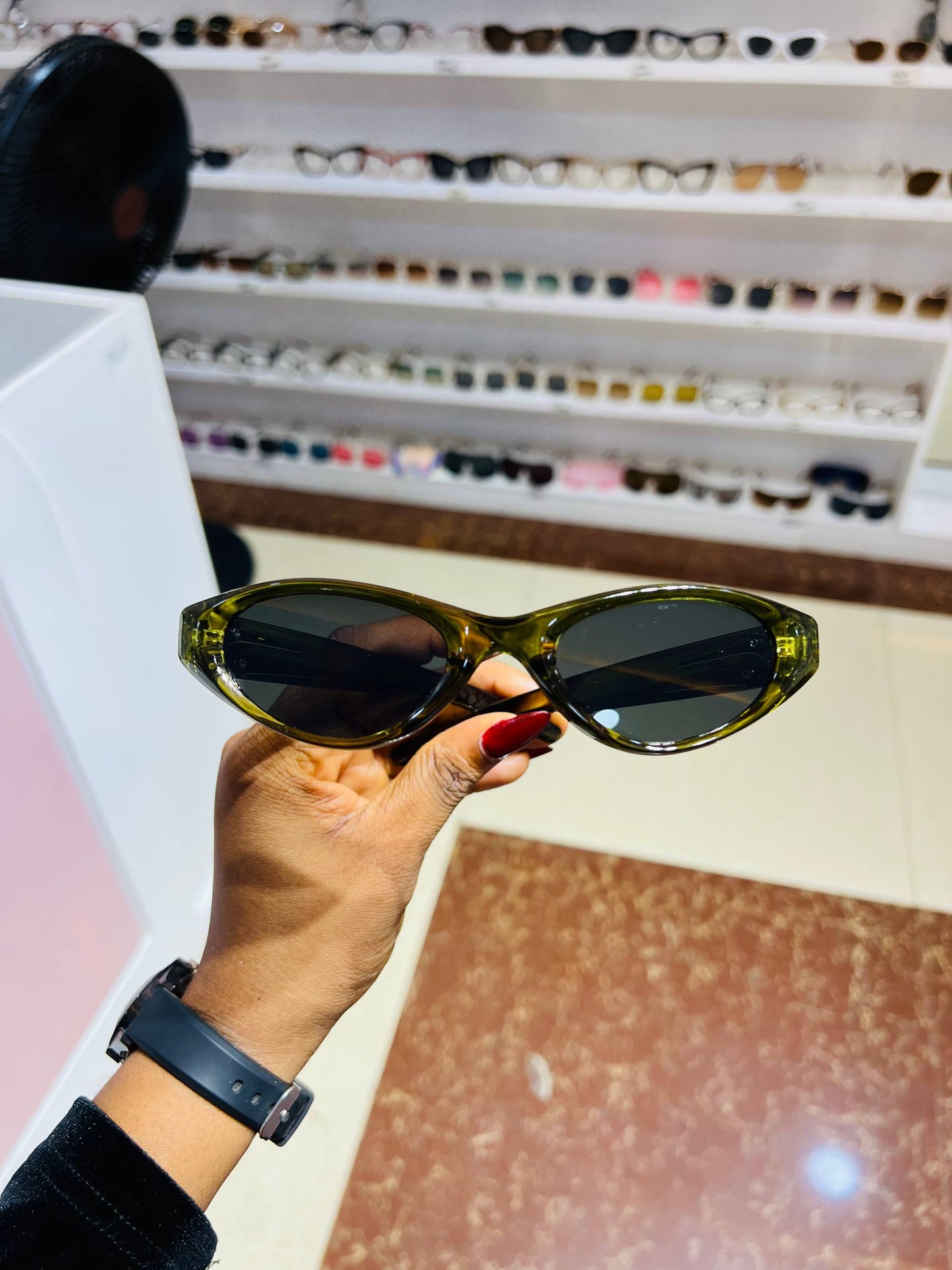 GLASSES 737 (UV PROTECTION SUNSHADES)