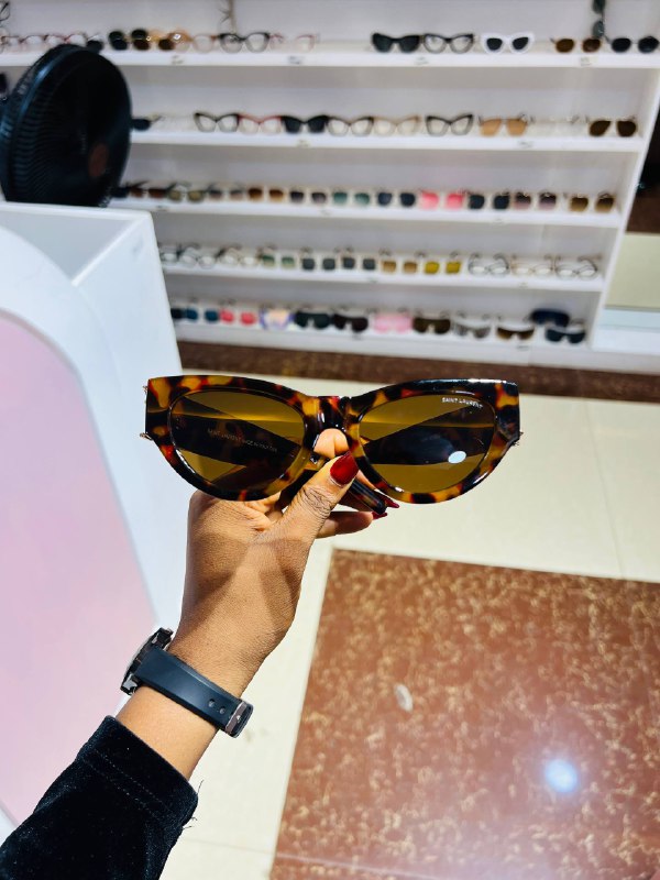 GLASSES 749 (CLEAR LENS,  BLUE LIGHT BLOCKING GLASSES)