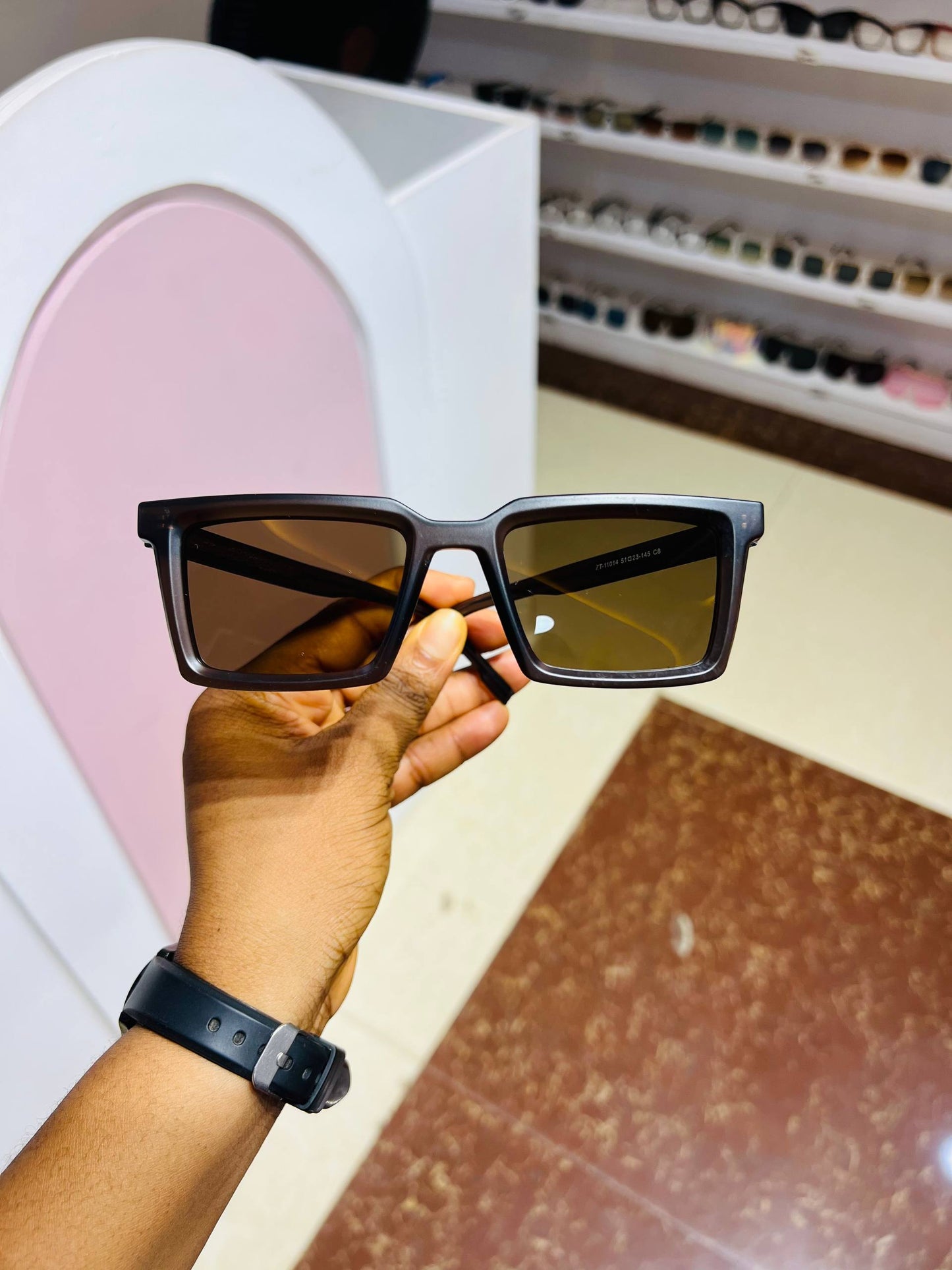 GLASSES 752 ( POLARIZED LENS)