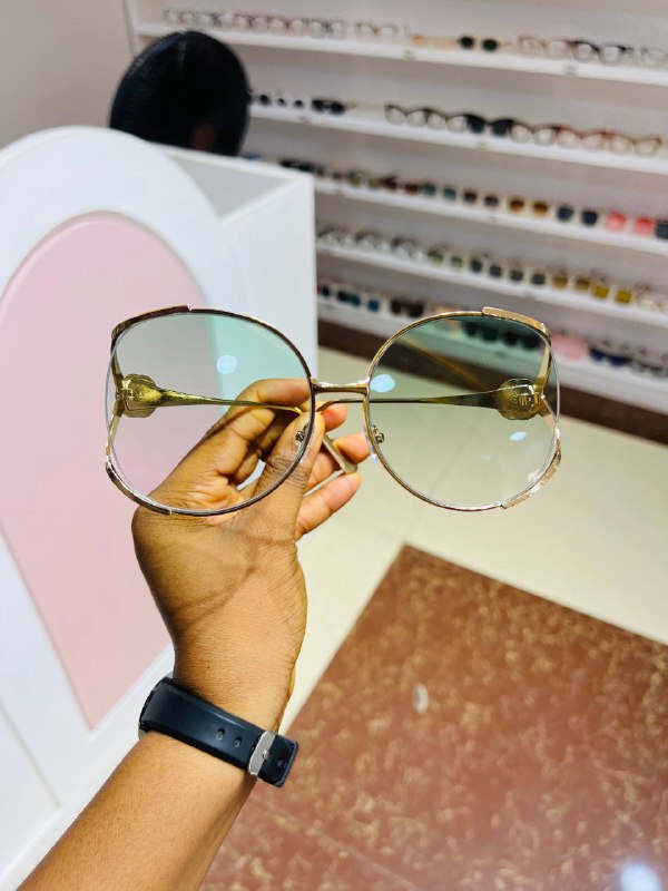 GLASSES 751 (UV PROTECTION SUNSHADES )