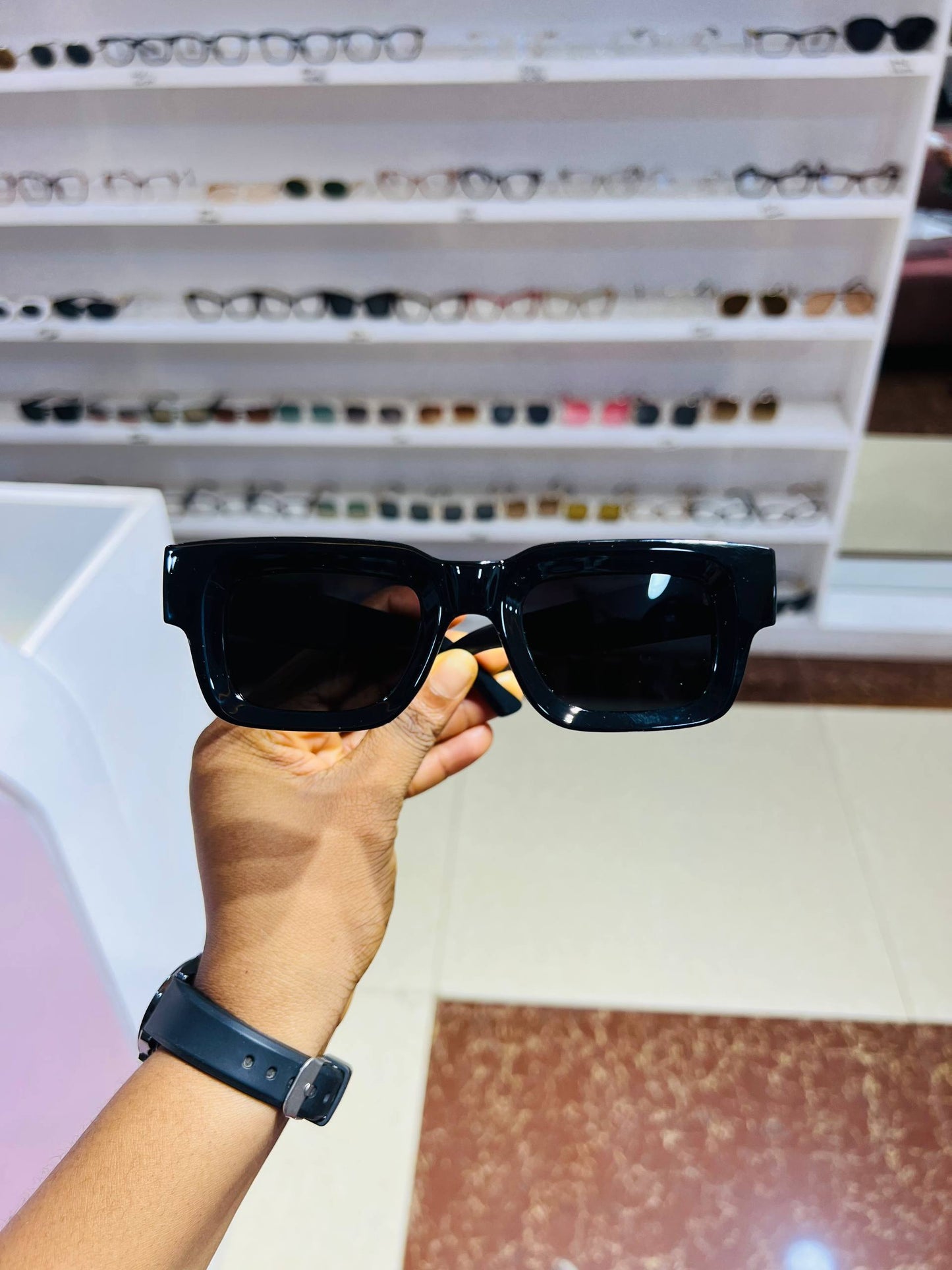 GLASSES 768 ( POLARIZED LENS  )