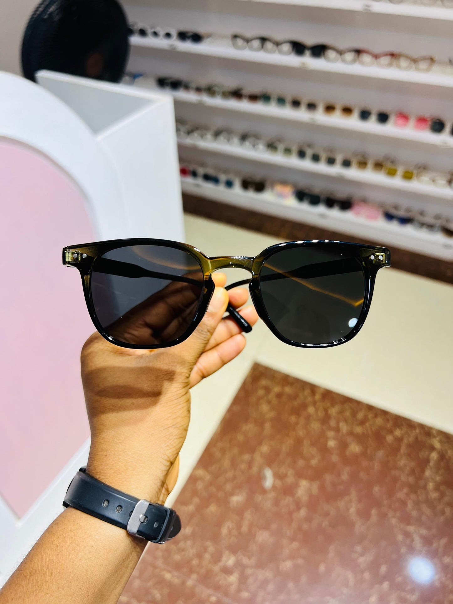 GLASSES 755 (POLARIZED LENS )