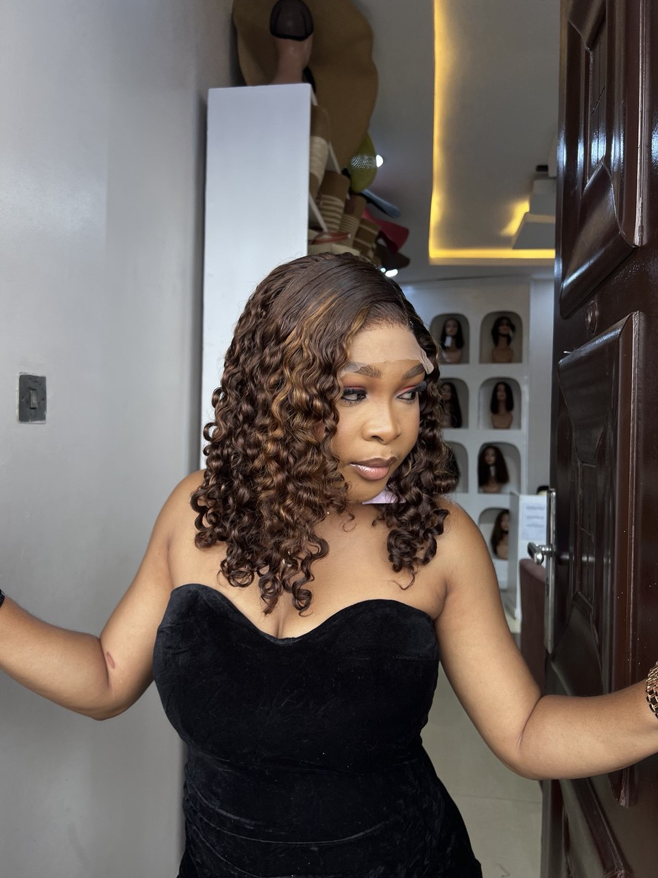 16 INCHES 5 BY 5 PIXIE CURL WIG (PREORDER 007-GG)