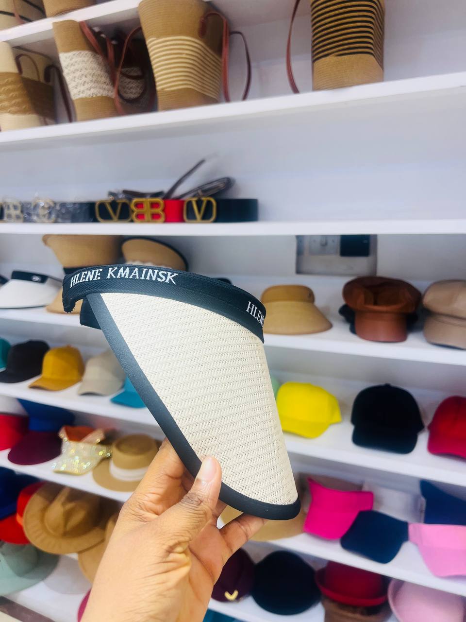 HLENE KMAINSK HALF CAP