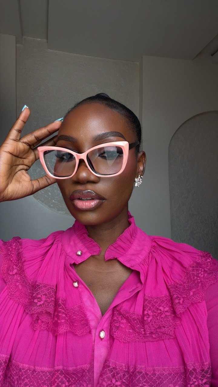 GLASSES 1004 MAGNETIC CLIP-ON FRAMES (ONE FRAME, FIVE STYLISH CLIP-ONS)