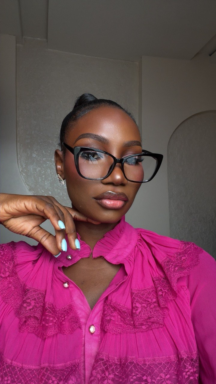 GLASSES 1004 MAGNETIC CLIP-ON FRAMES (ONE FRAME, FIVE STYLISH CLIP-ONS)
