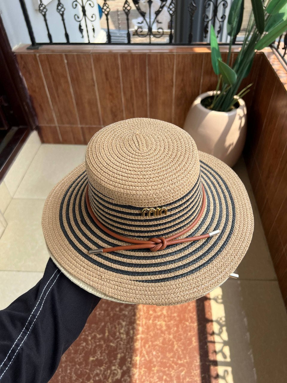 DESIGNER GUCCI FLOPPY STRAW HAT