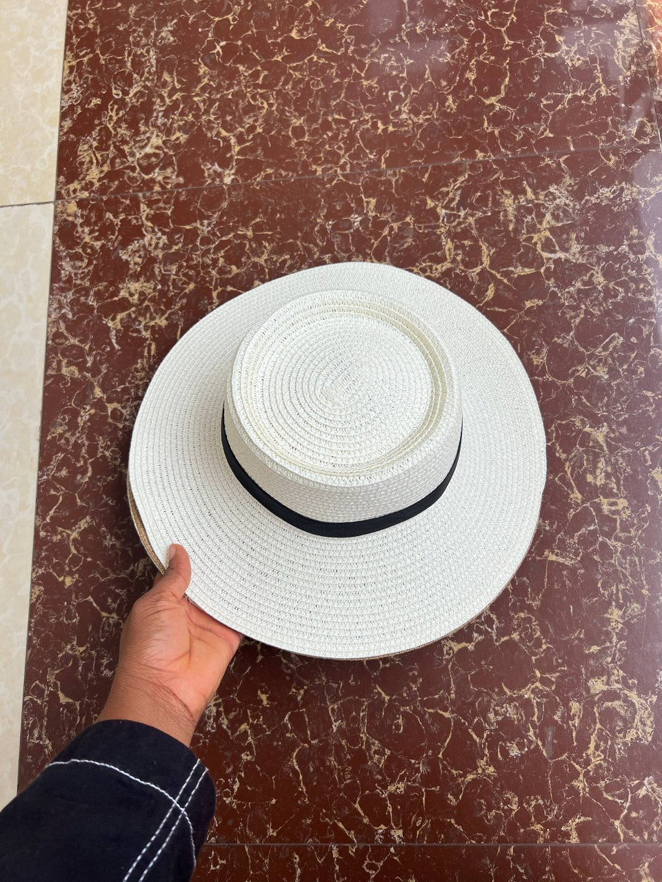 FLOPPY HAT WITH BLACKBAND