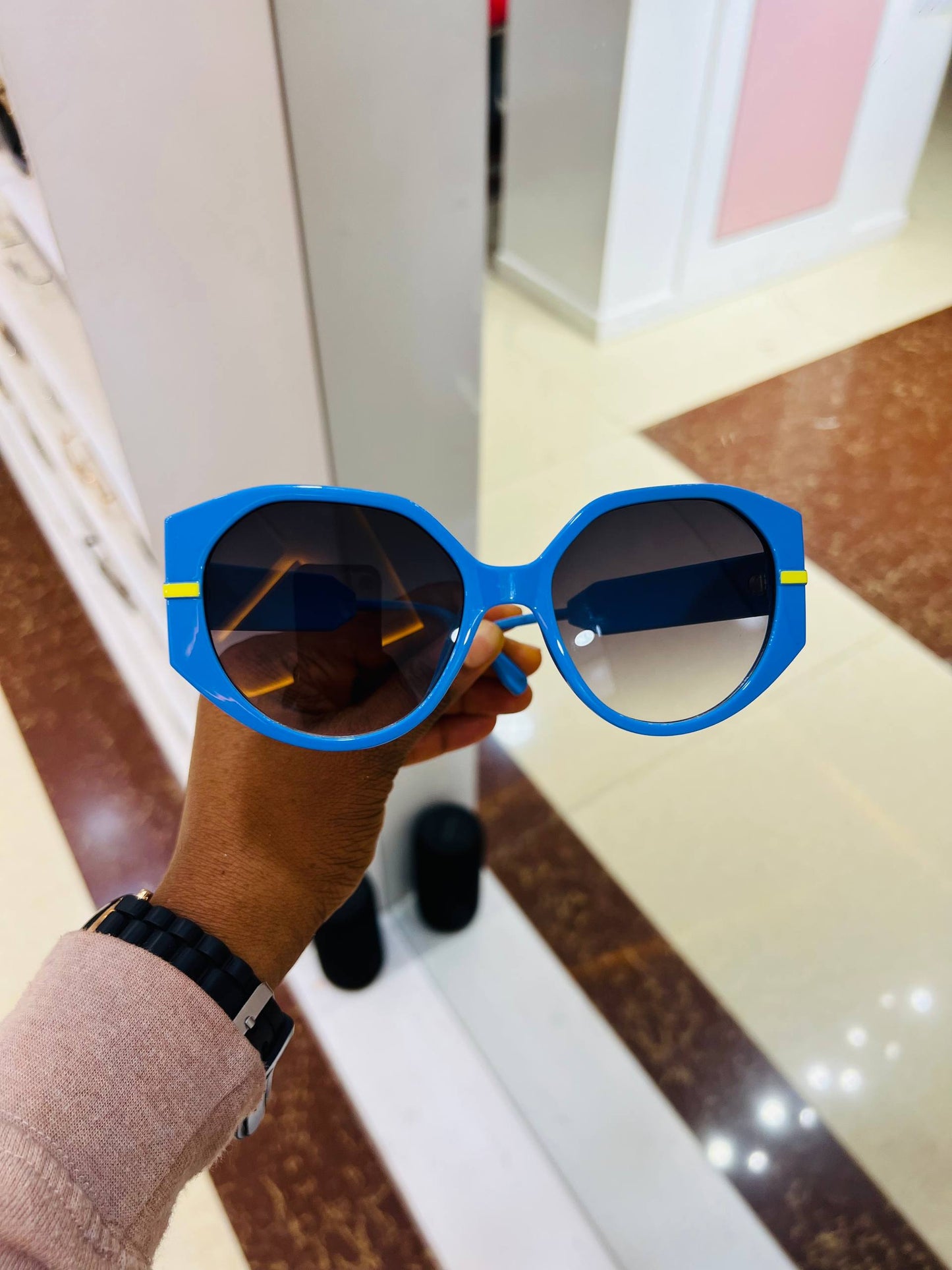 GLASSES 017(UV PROTECTION SUNSHADES)