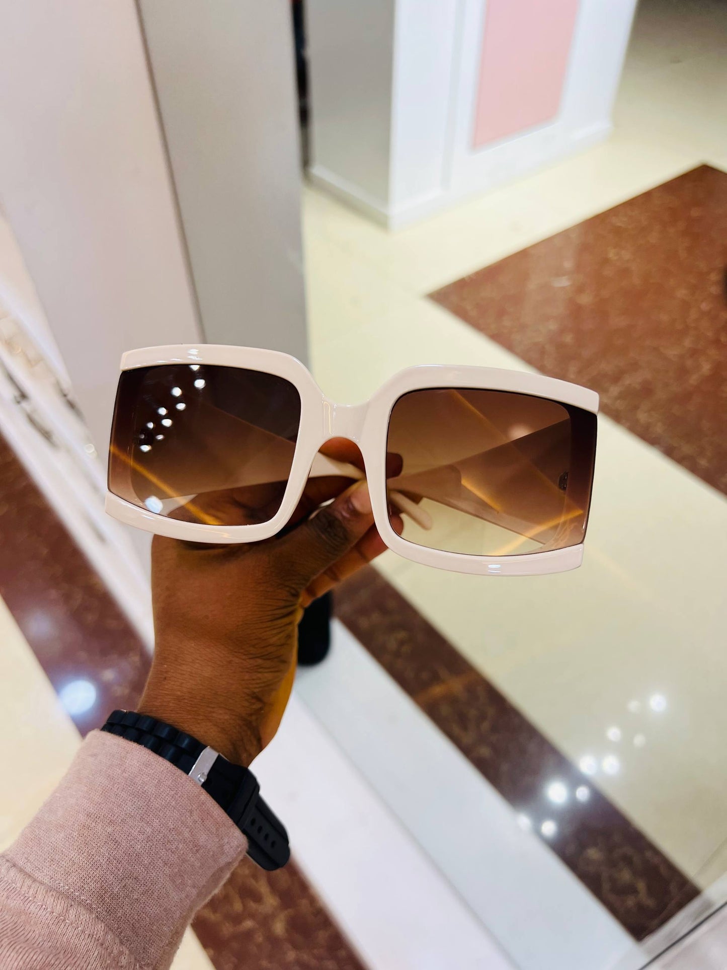 GLASSES 023(UV PROTECTION SUNSHADES)