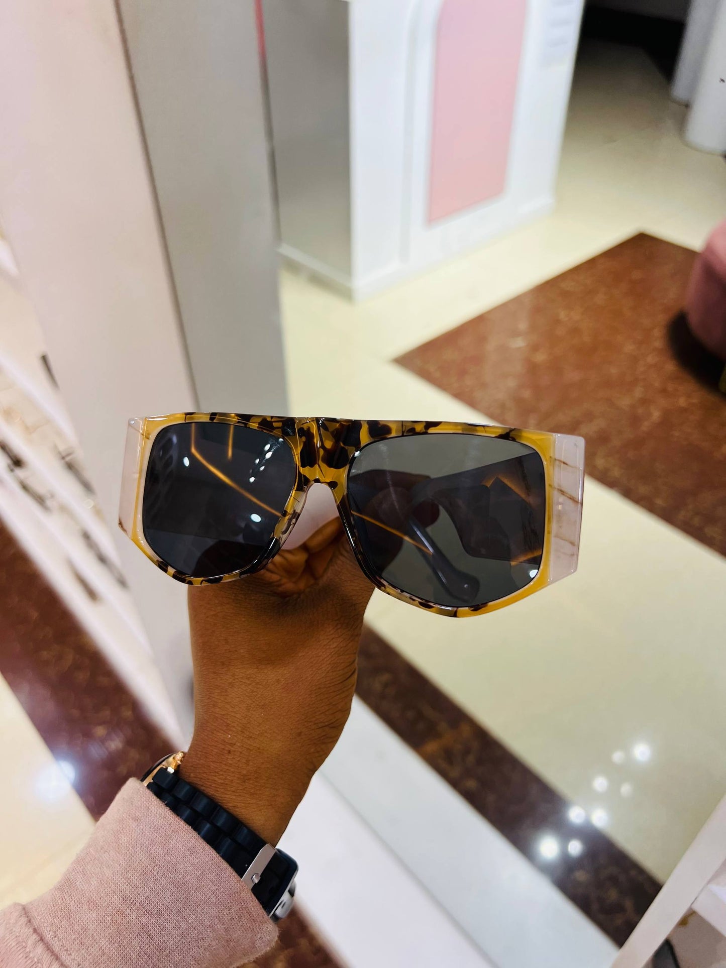 GLASSES 012(UV PROTECTION SUNSHADES)