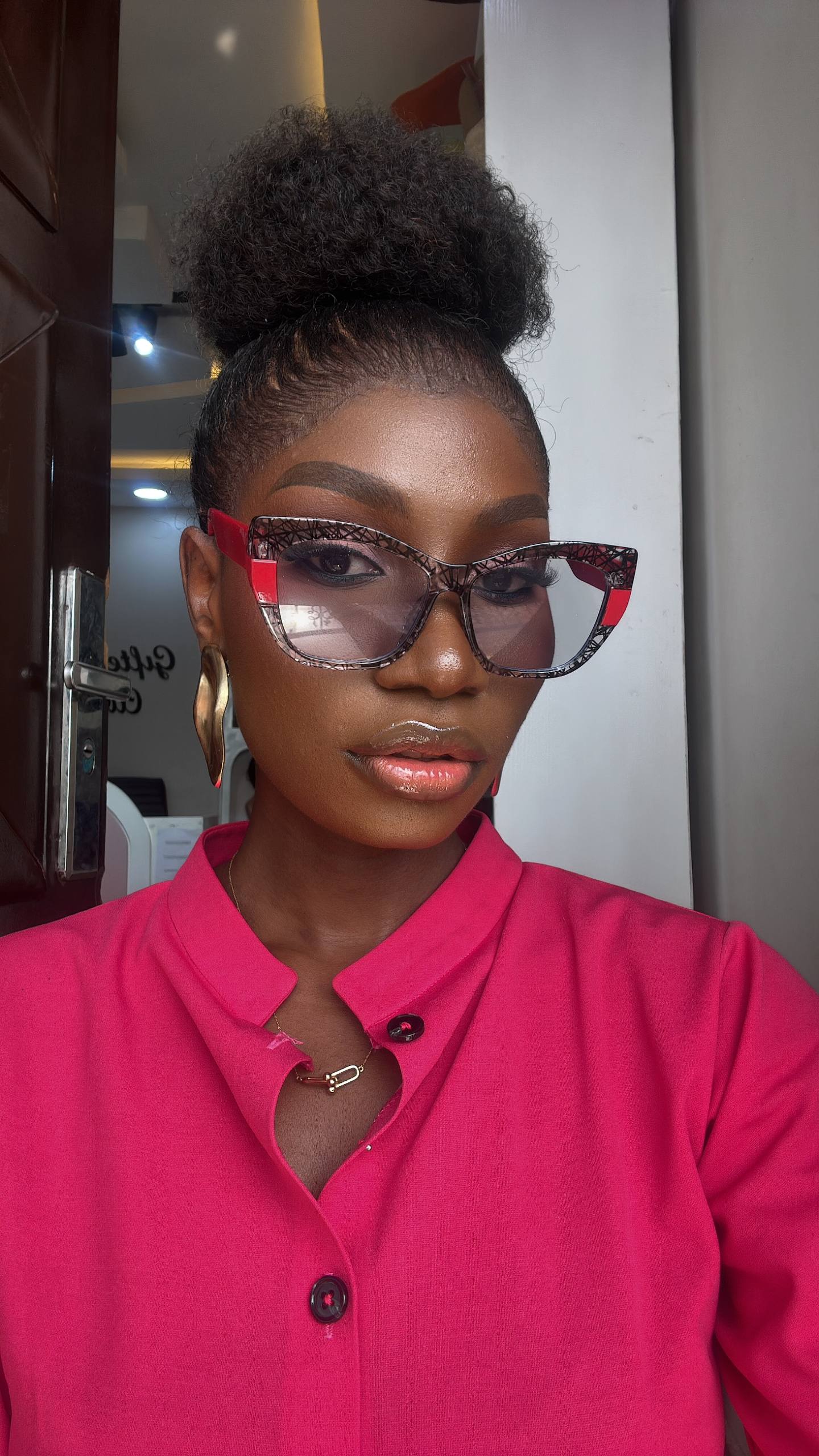 GLASSES 712 (CLEAR LENS,PHOTOCHROMIC GLASSES)